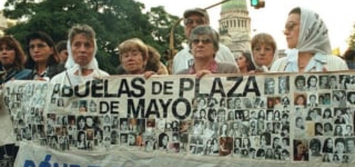 La Tejida| Abuelas de Plaza de Mayo 