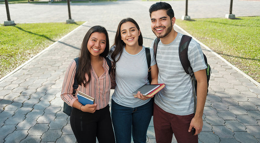 6a19f5158856525cb4c61a61 students clacs